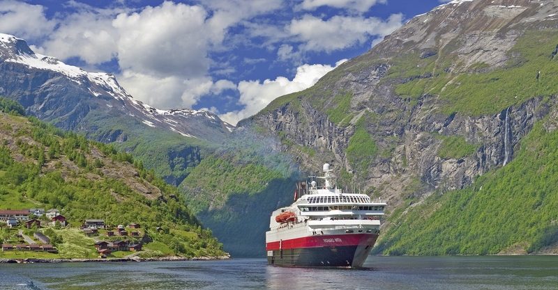 Dertour - Mit Postschiff und Bahn durch Norwegen