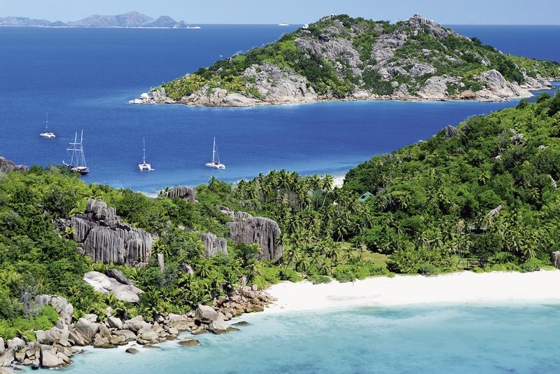 Meiers Weltreisen - Island Hopping Seychellen (Hotels: gehobene Mittelklasse, Privat- Flug- und Bootstransfers, 8 Nächte)